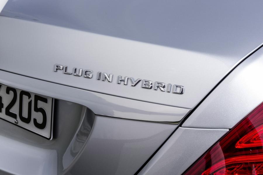  Mercedes-Benz S550 Plug-in Hybrid 2014 года  (US) (фото 33 из 59)